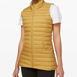 Lululemon Pack It Down Vest size 6 Vintage Gold